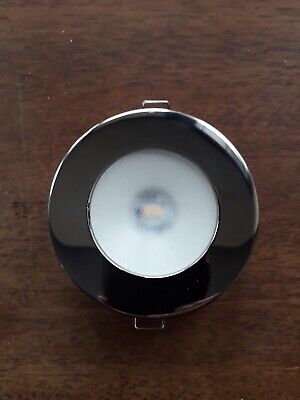 TED C LED DAGLICHT 2W 1030V RVS