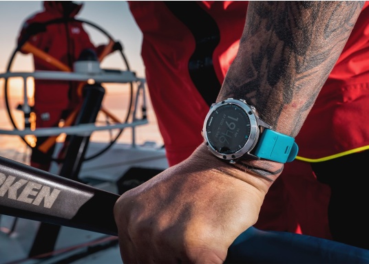 quatix® 6 Sapphire, titaniumgrijs met t